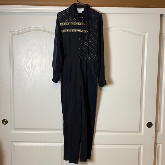 80s VINTAGE BLACK & GOLD JUMPSUIT LONG SLEEVE ONESIE ONE PIECE - Picture 1 of 5